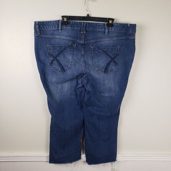 Women's Plus Size Lane Bryant Simply Straight Cut Off Frayed Denim Jeans Pants - Picture 10 of 11